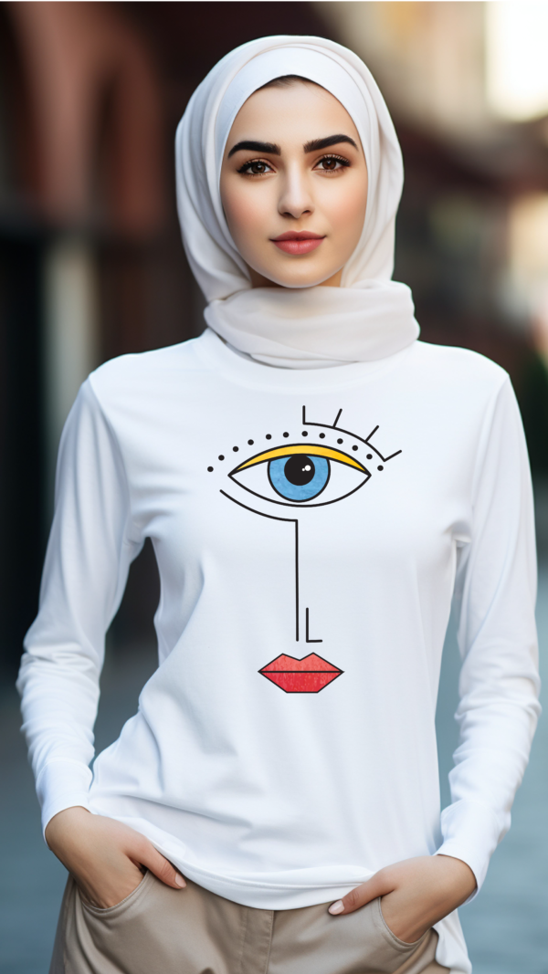 Diva Eye Long Sleeve T-Shirt